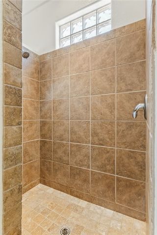 941 Talon Pointe Drive, Bullhead City, AZ 86429