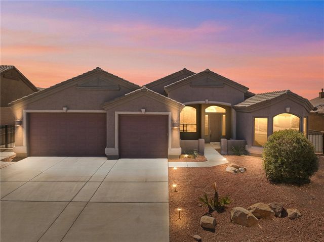 941 Talon Pointe Drive, Bullhead City, AZ 86429