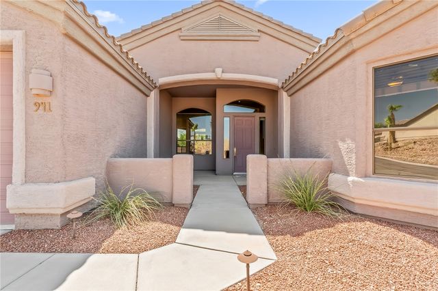 941 Talon Pointe Drive, Bullhead City, AZ 86429