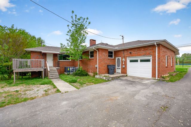 407 Sunset Dr, Mcminnville, TN 37110