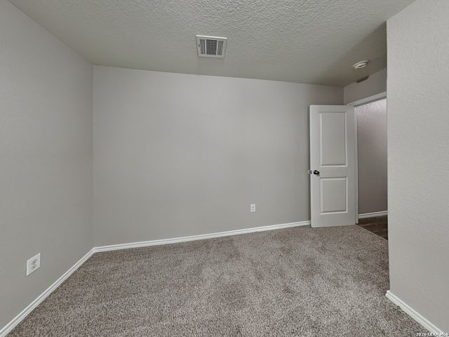 5118 Everett, Converse, TX 78109