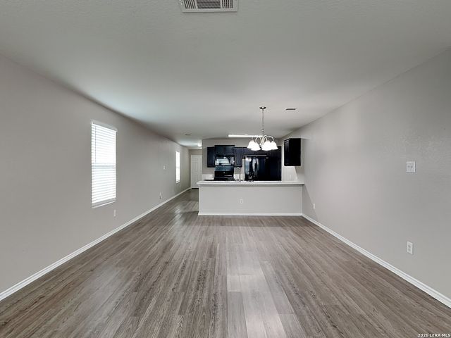 5118 Everett, Converse, TX 78109
