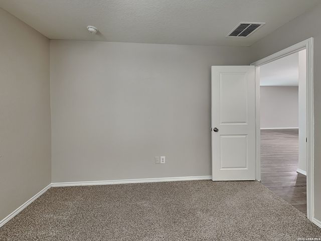 5118 Everett, Converse, TX 78109