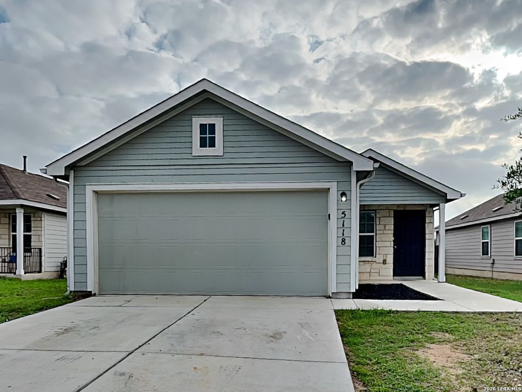 5118 Everett, Converse, TX 78109