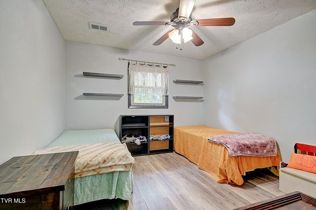 1241 Nassau Drive, Kingsport, TN 37660