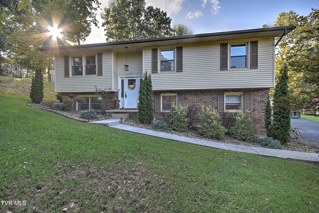 1241 Nassau Drive, Kingsport, TN 37660