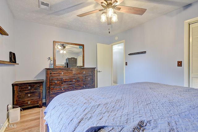 1241 Nassau Drive, Kingsport, TN 37660