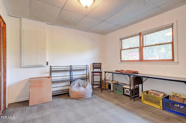 1241 Nassau Drive, Kingsport, TN 37660