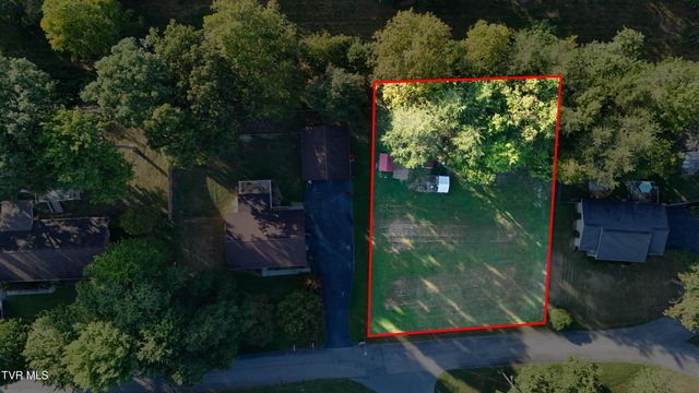 1241 Nassau Drive, Kingsport, TN 37660