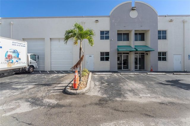 5991 NW 102nd Ave 6, Doral, FL 33178