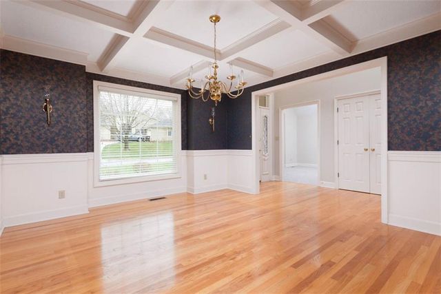 4500 Turnberry Drive, Lawrence, KS 66047