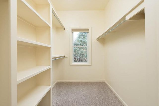 4500 Turnberry Drive, Lawrence, KS 66047