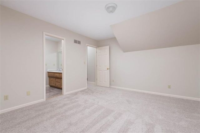 4500 Turnberry Drive, Lawrence, KS 66047