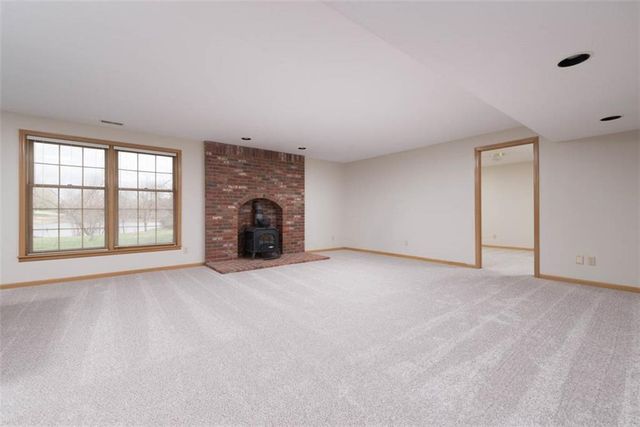 4500 Turnberry Drive, Lawrence, KS 66047