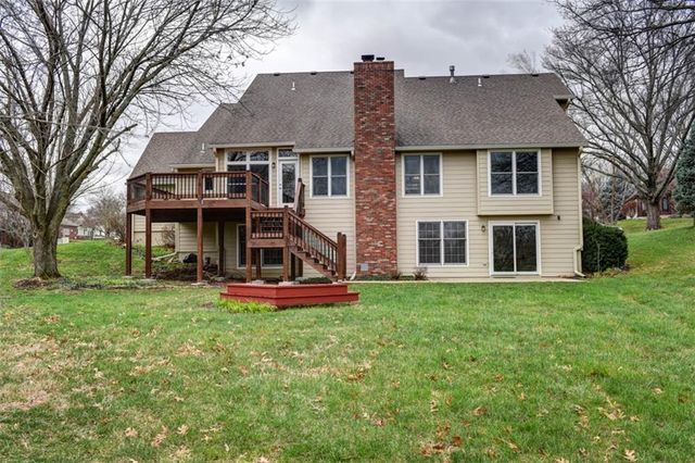 4500 Turnberry Drive, Lawrence, KS 66047