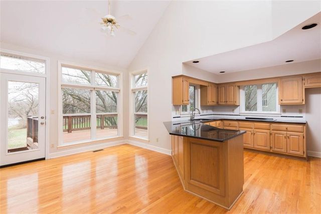 4500 Turnberry Drive, Lawrence, KS 66047