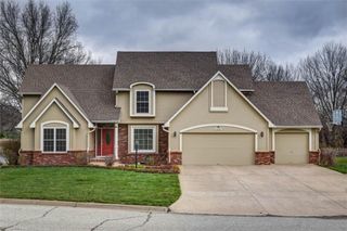 4500 Turnberry Drive, Lawrence, KS 66047