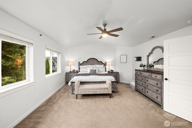 14925 Rivergrove Drive E, Sumner, WA 98390