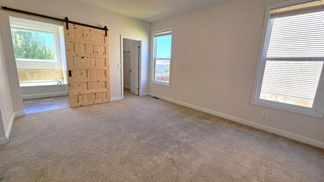 253 W Showalter Drive, Georgetown, KY 40324