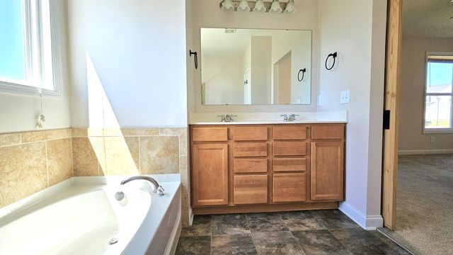 253 W Showalter Drive, Georgetown, KY 40324
