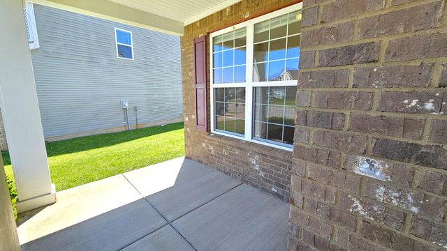 253 W Showalter Drive, Georgetown, KY 40324
