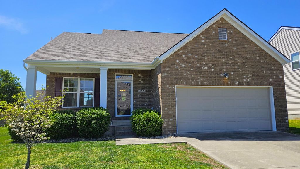 253 W Showalter Drive, Georgetown, KY 40324
