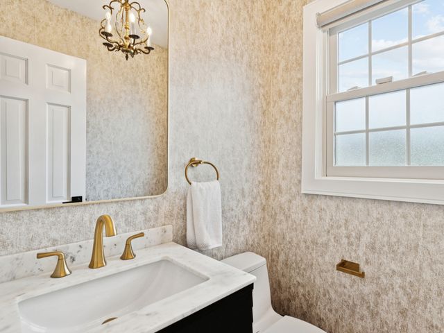 2870 Beckwith Court, Northbrook, IL 60062