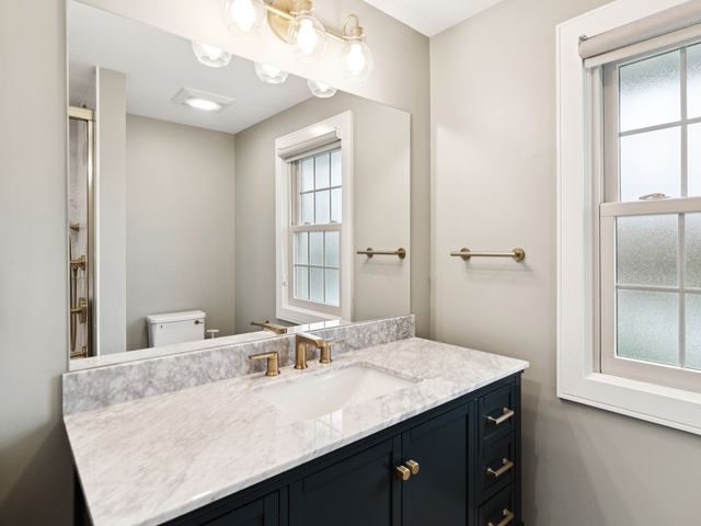 2870 Beckwith Court, Northbrook, IL 60062