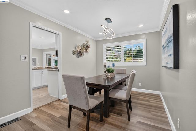 4336 Muirwood Dr, Pleasanton, CA 94588