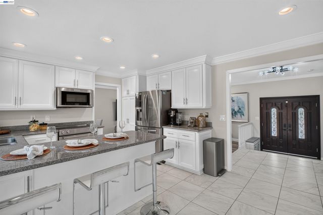 4336 Muirwood Dr, Pleasanton, CA 94588