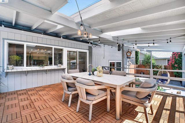 4336 Muirwood Dr, Pleasanton, CA 94588