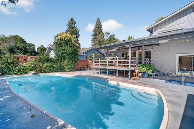 4336 Muirwood Dr, Pleasanton, CA 94588