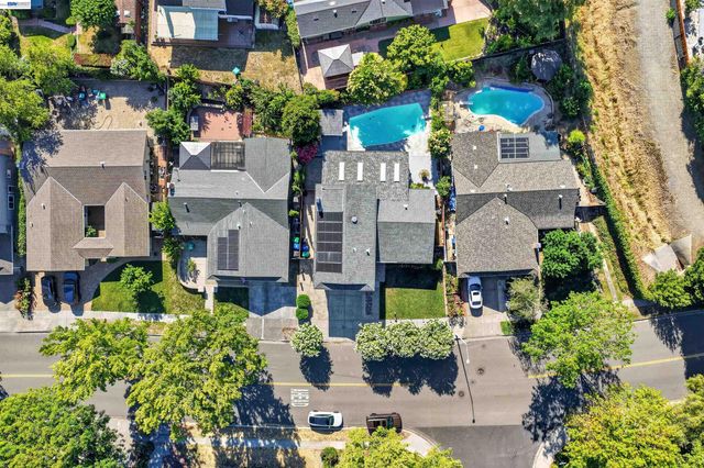 4336 Muirwood Dr, Pleasanton, CA 94588