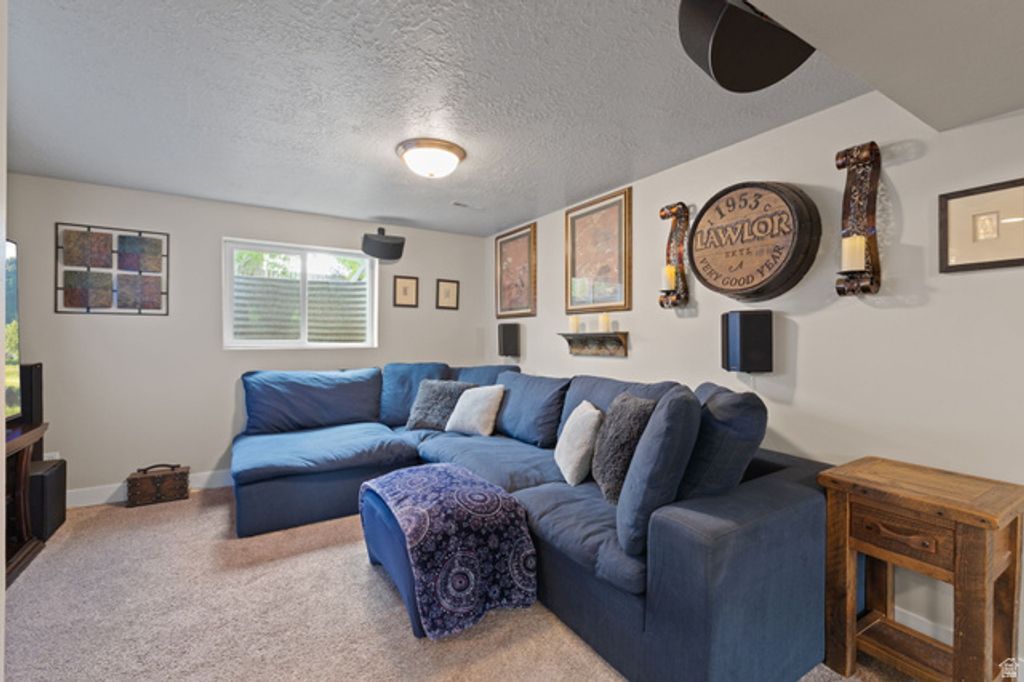 Image 22 of property listing at 115 W 400 N, Santaquin, UT 84655
