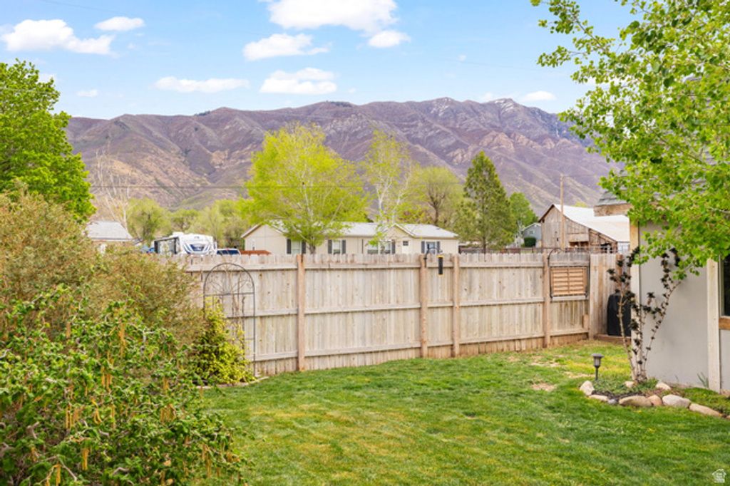 Image 28 of property listing at 115 W 400 N, Santaquin, UT 84655