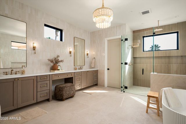6711 E JENAN Drive, Scottsdale, AZ 85254