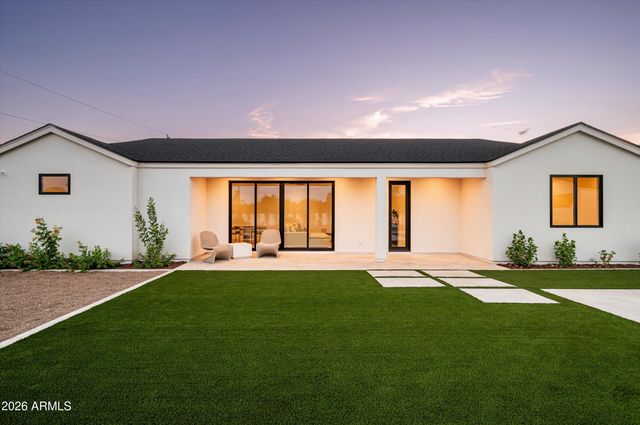 6711 E JENAN Drive, Scottsdale, AZ 85254