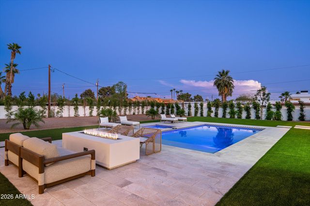 6711 E JENAN Drive, Scottsdale, AZ 85254