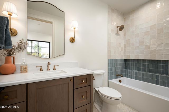 6711 E JENAN Drive, Scottsdale, AZ 85254