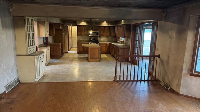 12716 FORREST Drive, Edinboro, PA 16412