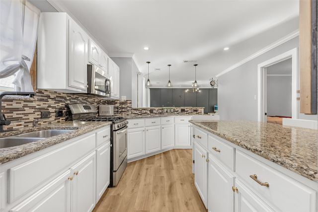 2905 Jones Street, Greenville, TX 75401