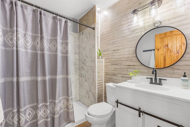 2905 Jones Street, Greenville, TX 75401