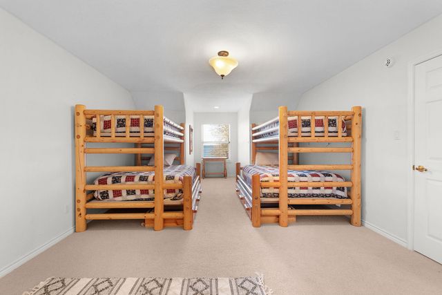 101 Kelly Emeralds RD, Burnet, TX 78611