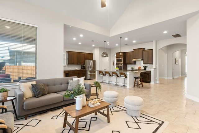 188 Rough Leaf DR, Buda, TX 78610
