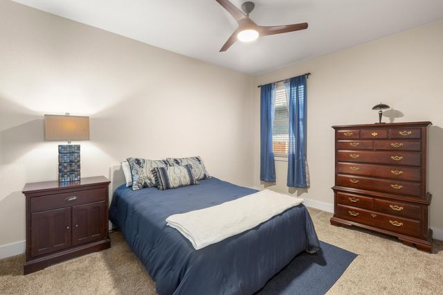 188 Rough Leaf DR, Buda, TX 78610