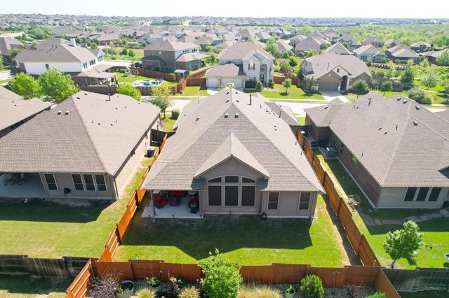 188 Rough Leaf DR, Buda, TX 78610