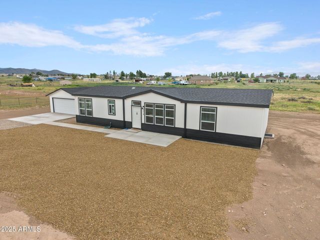 7319 E Alexis Way, Prescott Valley, AZ 86314
