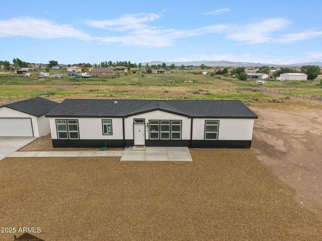 7319 E Alexis Way, Prescott Valley, AZ 86314