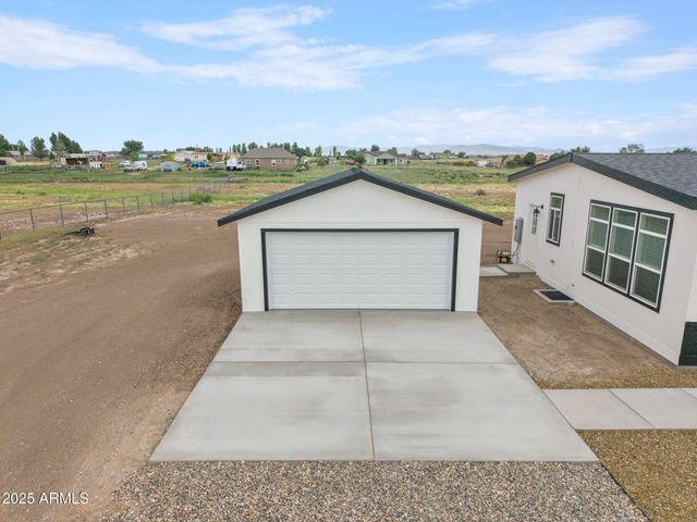 7319 E Alexis Way, Prescott Valley, AZ 86314