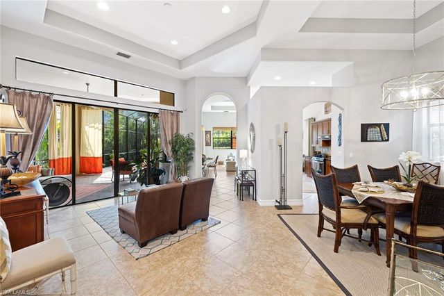 6513 Caldecott DR, Naples, FL 34113